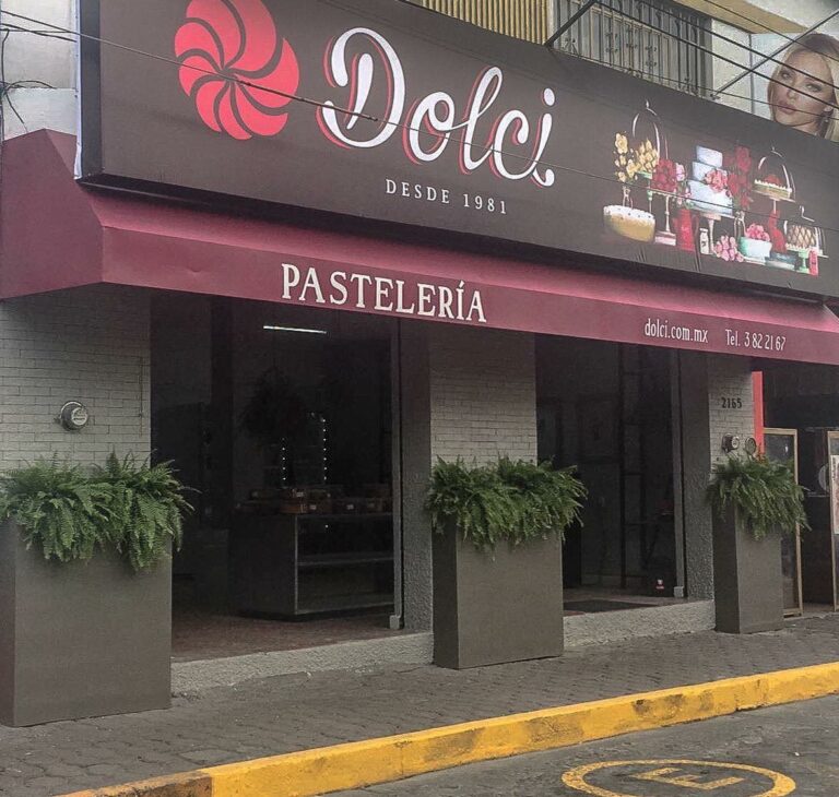 33116 dolci pasteleria 768x730