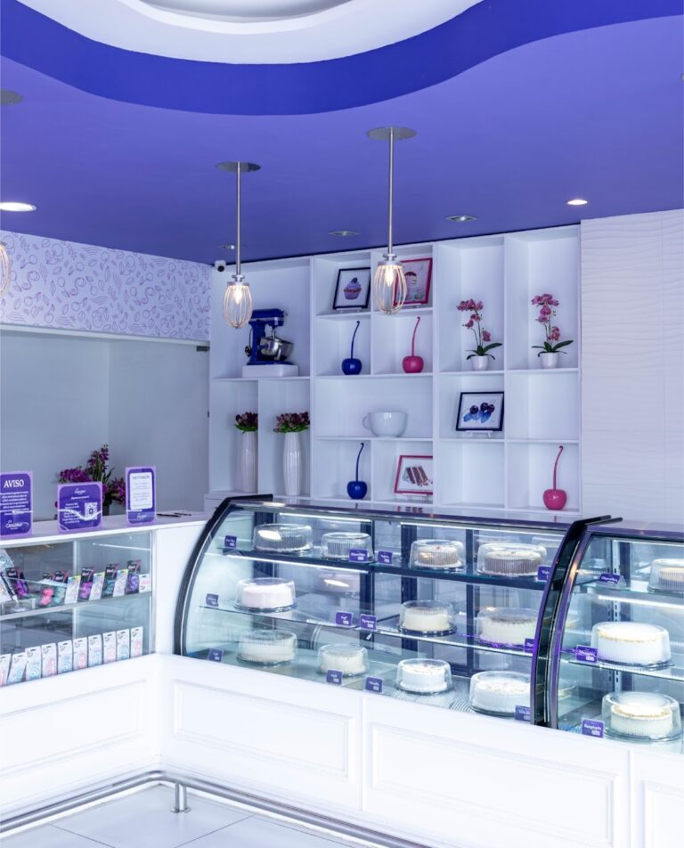 33133 susana pasteleria 768x952