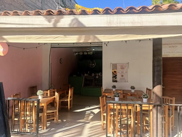 33152 yamara reposteria 768x576