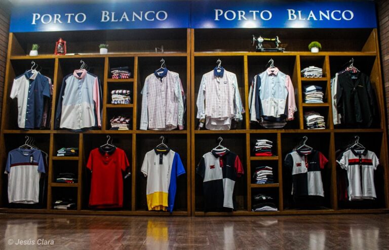 34237 shopping town boutique 768x493