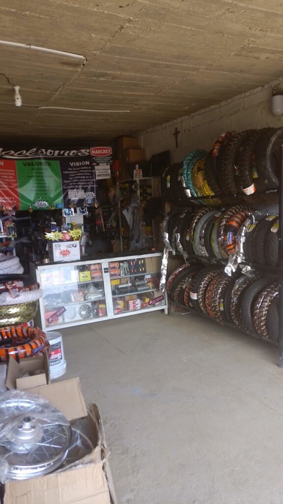 34622 mr accesorios moto refacciones 576x1024