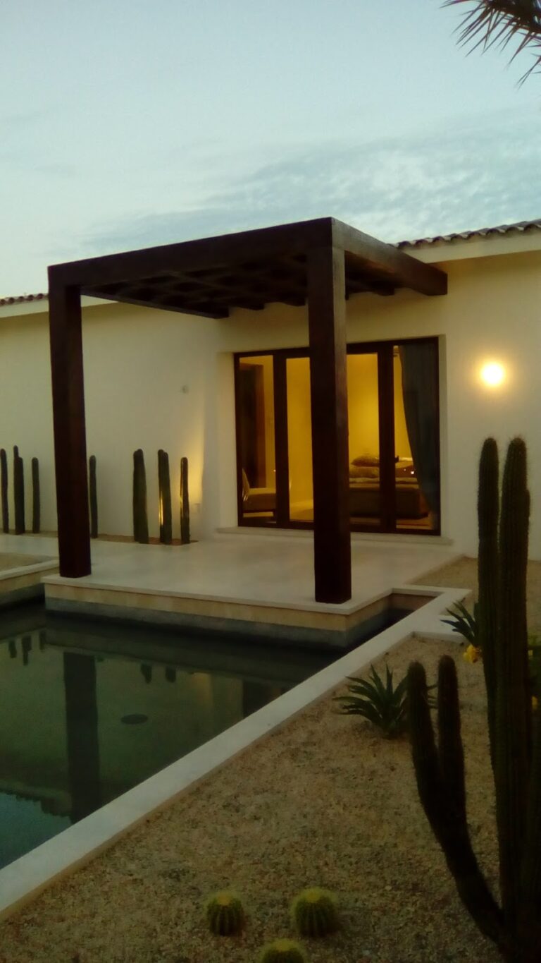 35186 carpinteria marlene 768x1365