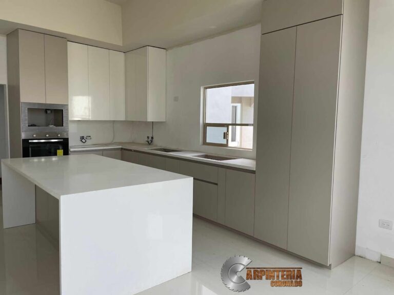 35241 carpinteria coronado 768x576