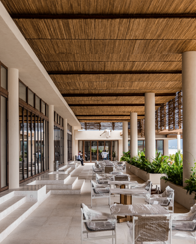 35408 carpinteria patio madera 768x956