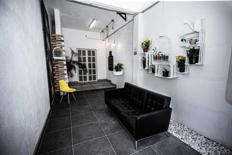 36096 veinte12 768x512