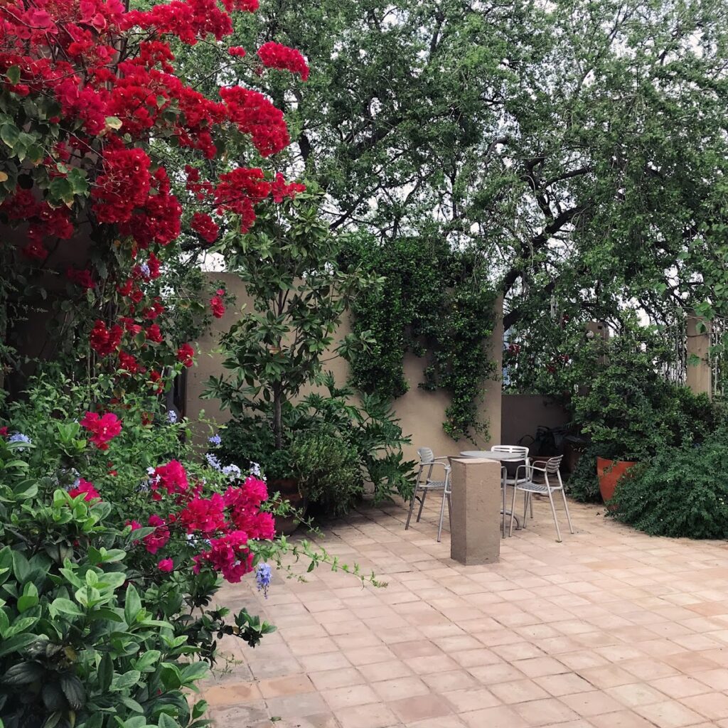 36812 land 1024x1024