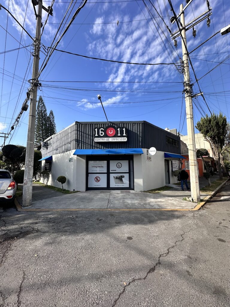 38270 integrante centro de impresion y arte 768x1024