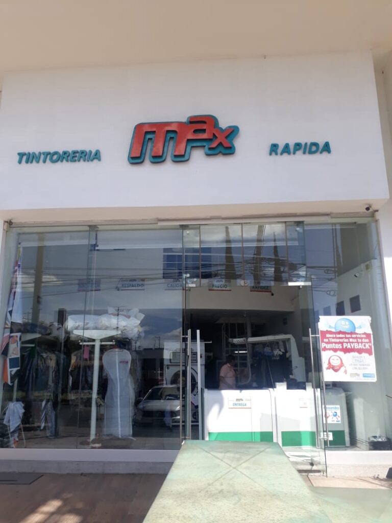 39072 tintoreria max udlap 768x1024