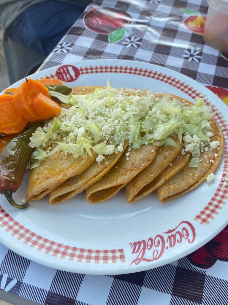 3908 tacos tuxpenos 8220la morena8221 armeria 768x1024