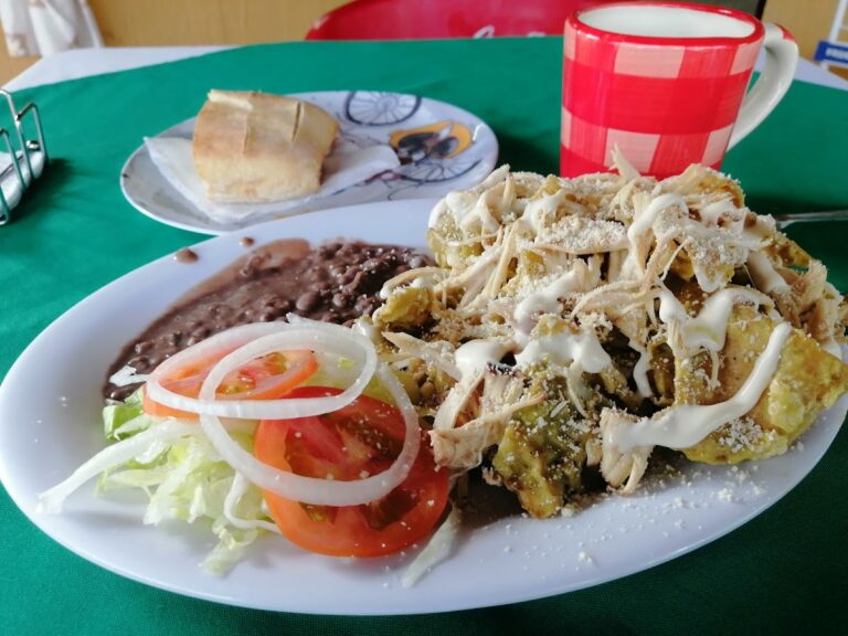 4066 loncheria la iguana 768x576