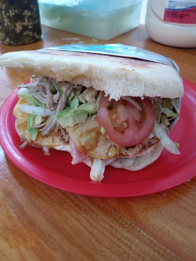 4099 loncheria 8220el rorro8221 768x1024