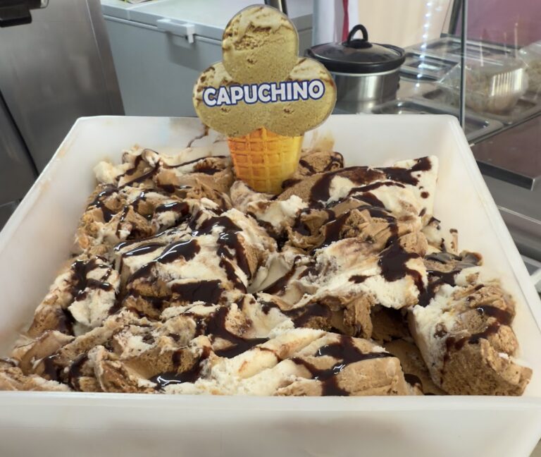 4391 la michoacana autentica paleteria y heladeria 768x648