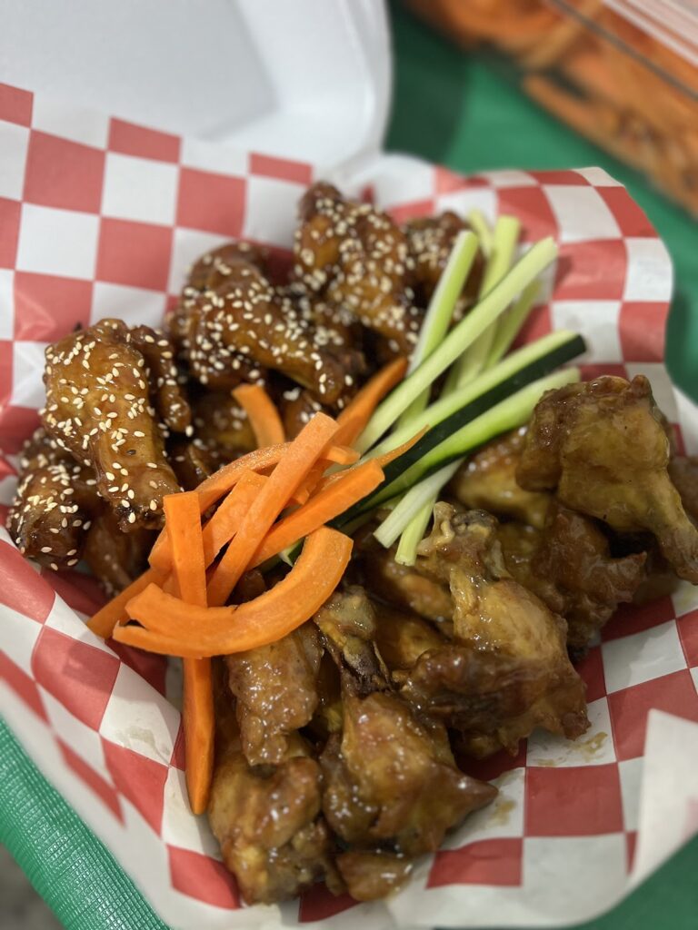 4902 pal antojo alitas y costillas suc. blvd 768x1024