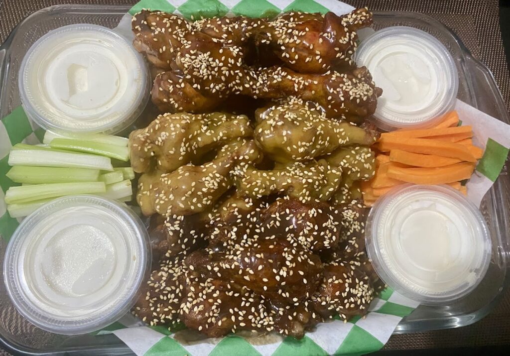 4925 burger dogos y alitas el carretoncito 1024x715