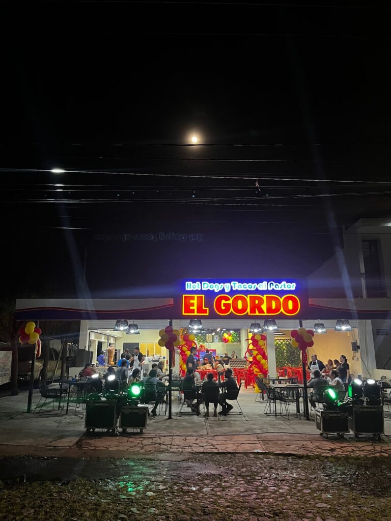 5184 hot dogs y tacos el gordo 768x1024