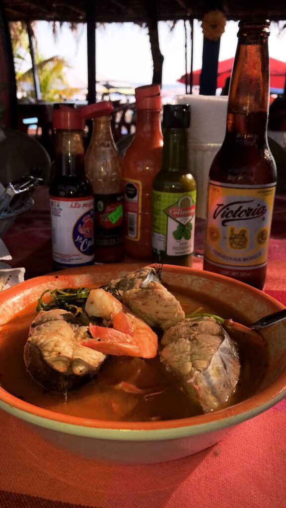 5515 mariscos el atardecer 576x1024