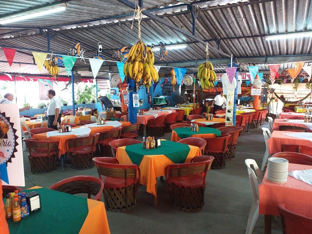 5547 el atracadero restaurant 1024x768