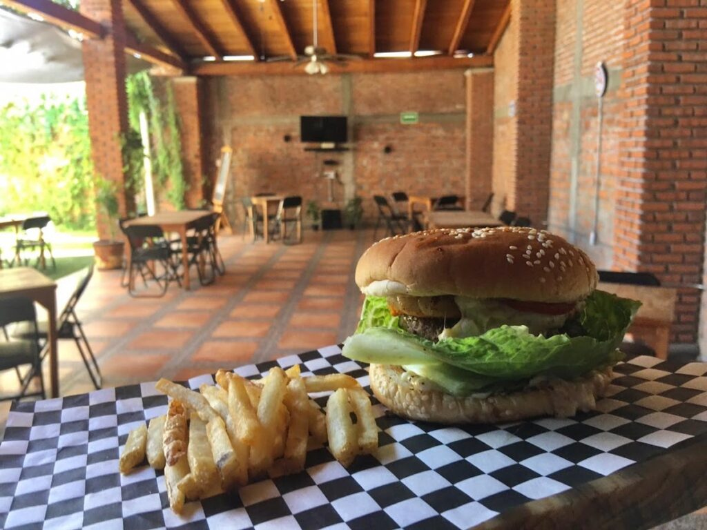 6819 los pilares 8220taco snack8221 1024x768