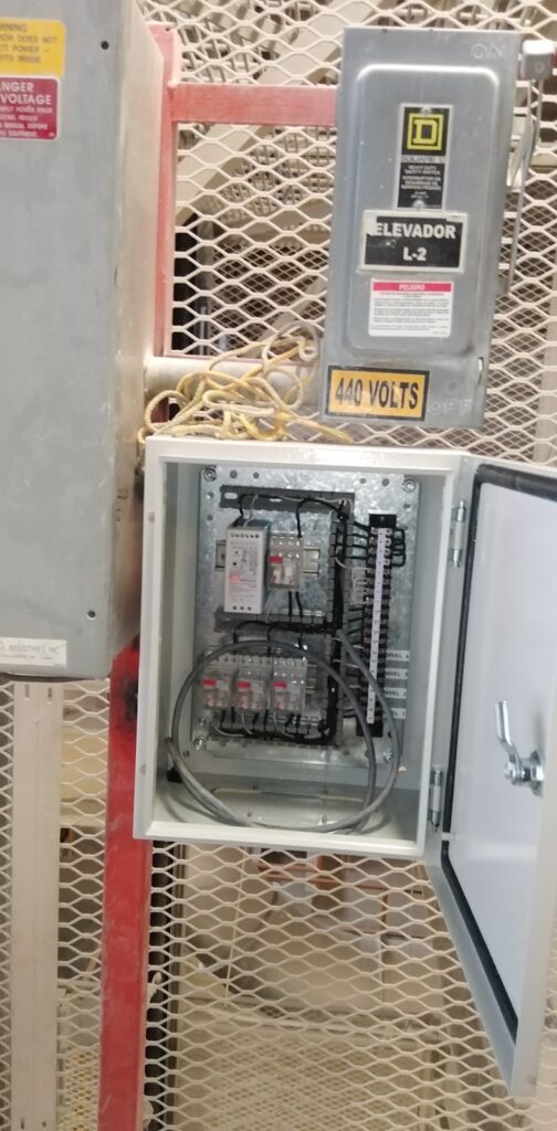 7906 electricistas potosinos 504x1024