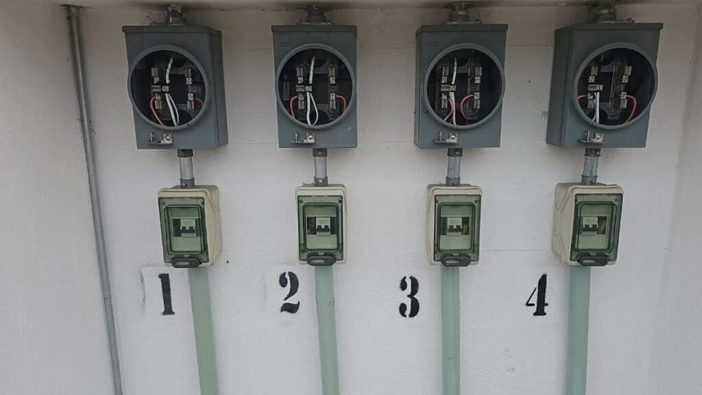 8023 electricista plomero ingeniero piste 1024x576