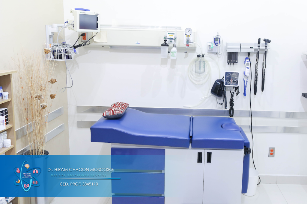 8096 dr. hiram chacon moscoso medico internista en tuxtla gutierrez 1024x683