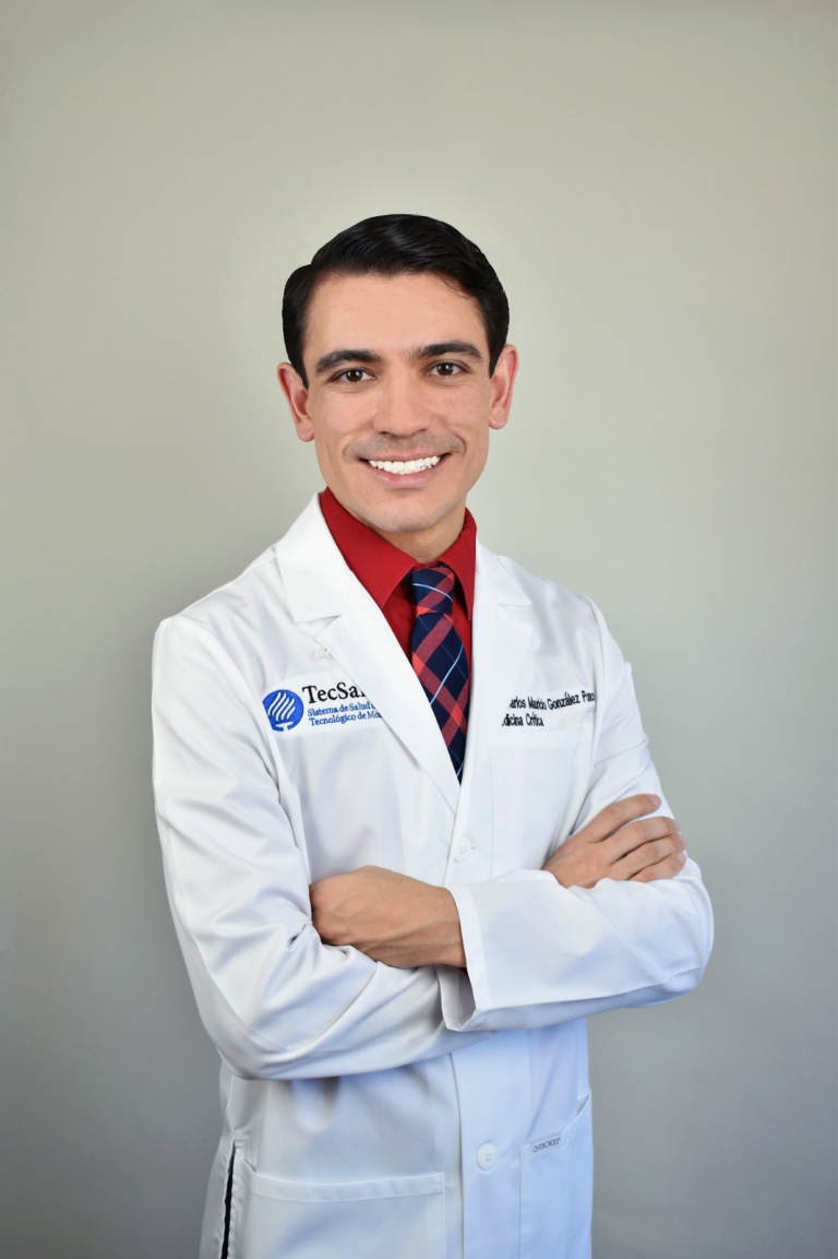 8116 medico internista en chihuahua dr. carlos mauricio gonzalez ponce 768x1153