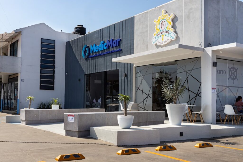 8186 medicmar nucleo medico de especialidades manzanillo 1024x683