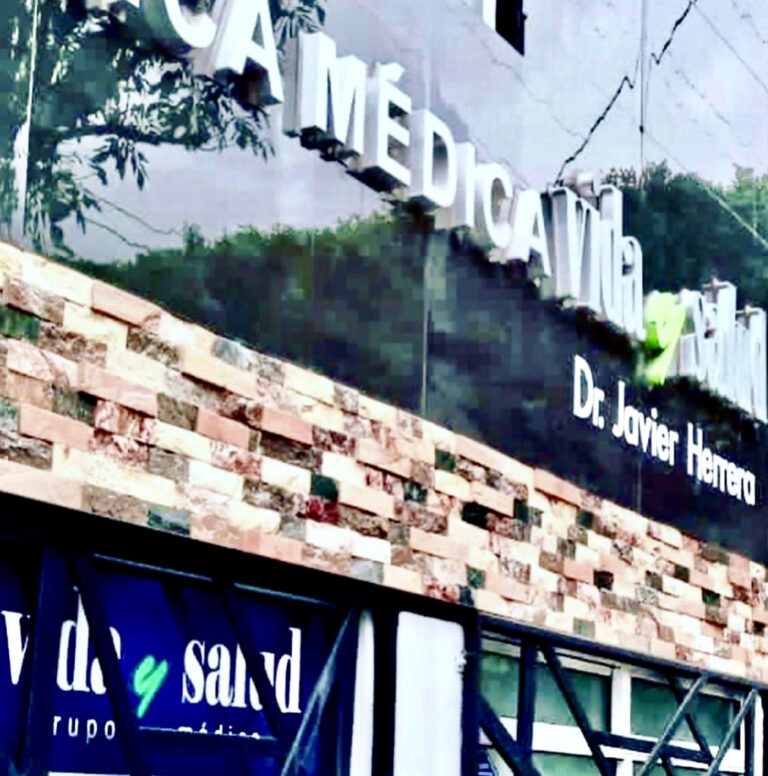 8442 clinica vida y salud 768x776