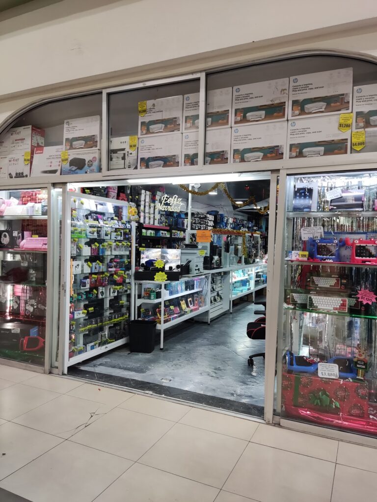 8753 compujuarez lopez mateos 768x1024