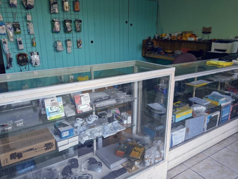 8826 easy computadoras 768x576