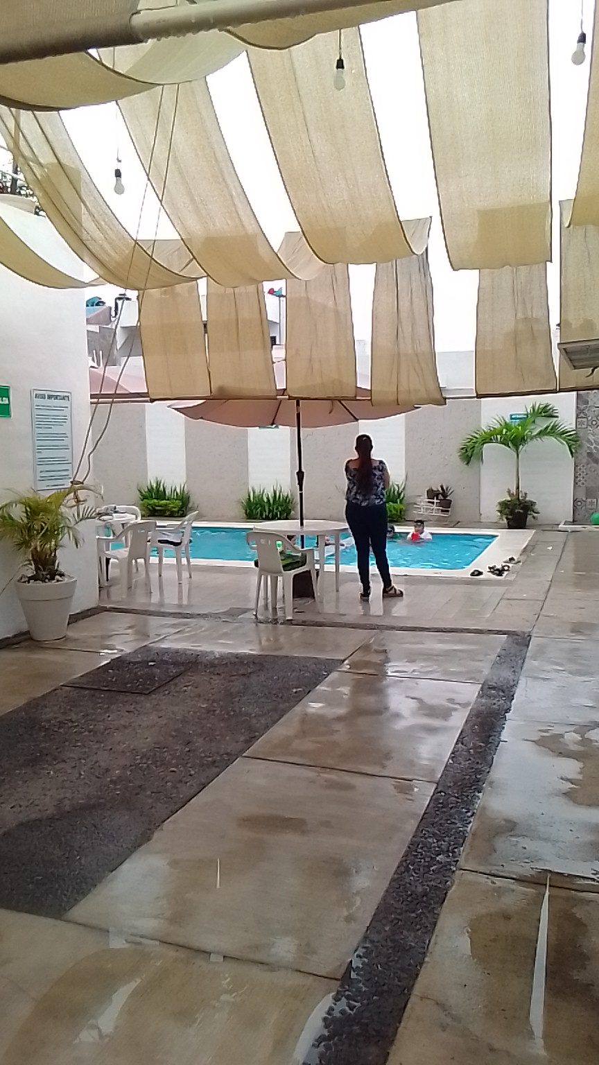 Exif_JPEG_420 Exif_JPEG_420