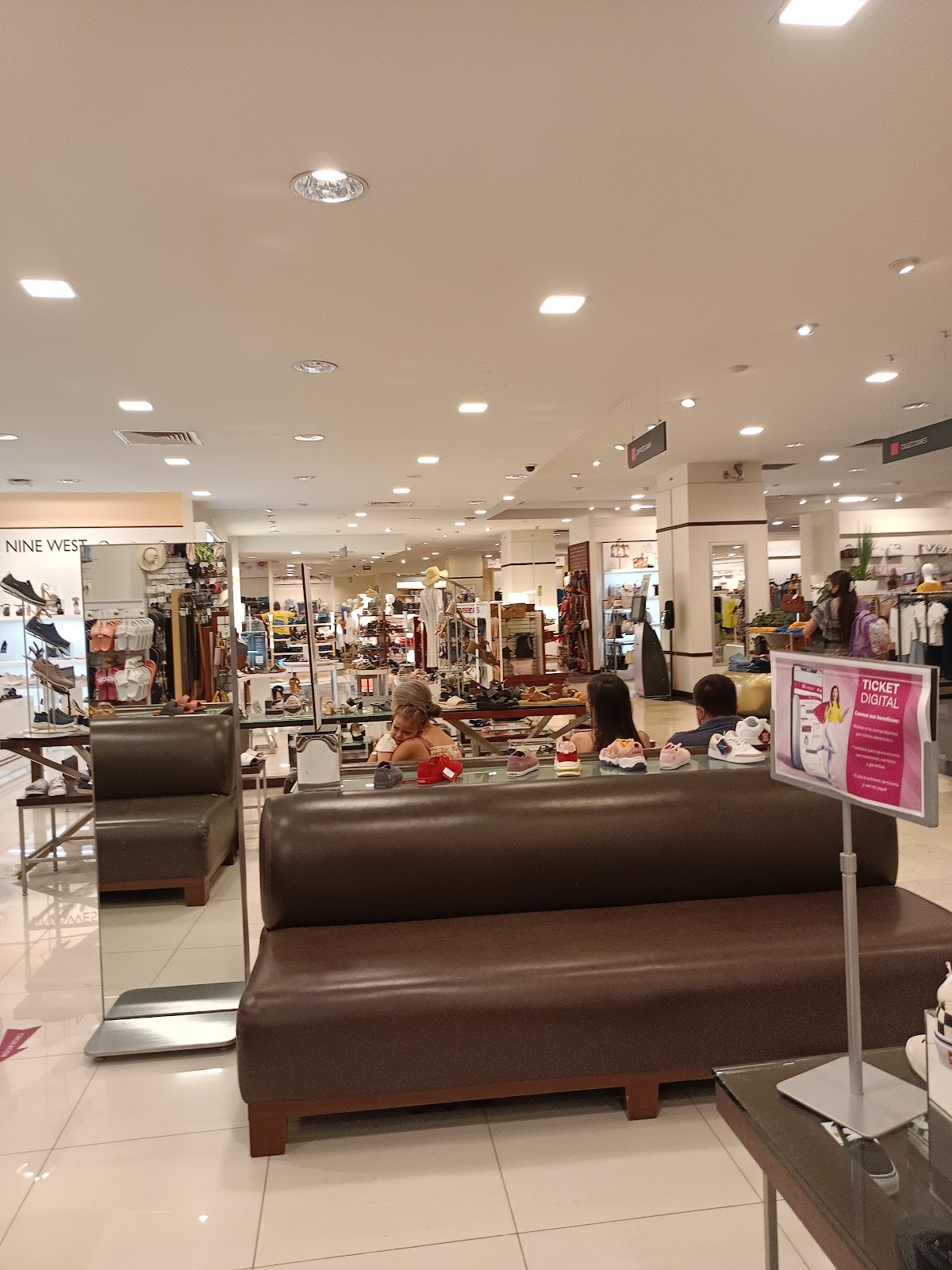 leetx-google-photo-1770412781194-0-5 leetx-google-photo-1770412781194-0-5