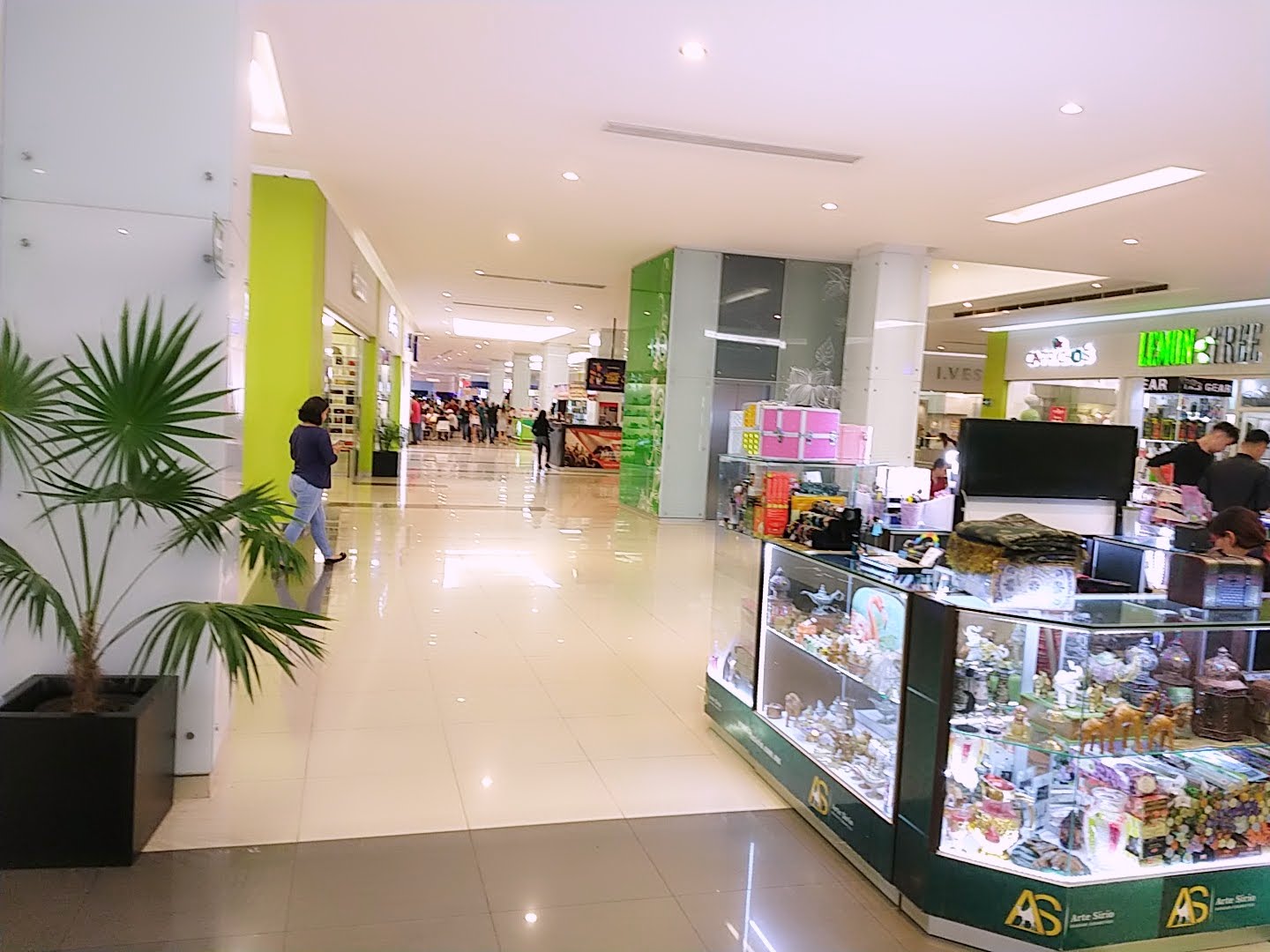 leetx-google-photo-1770421426280-0-10 leetx-google-photo-1770421426280-0-10