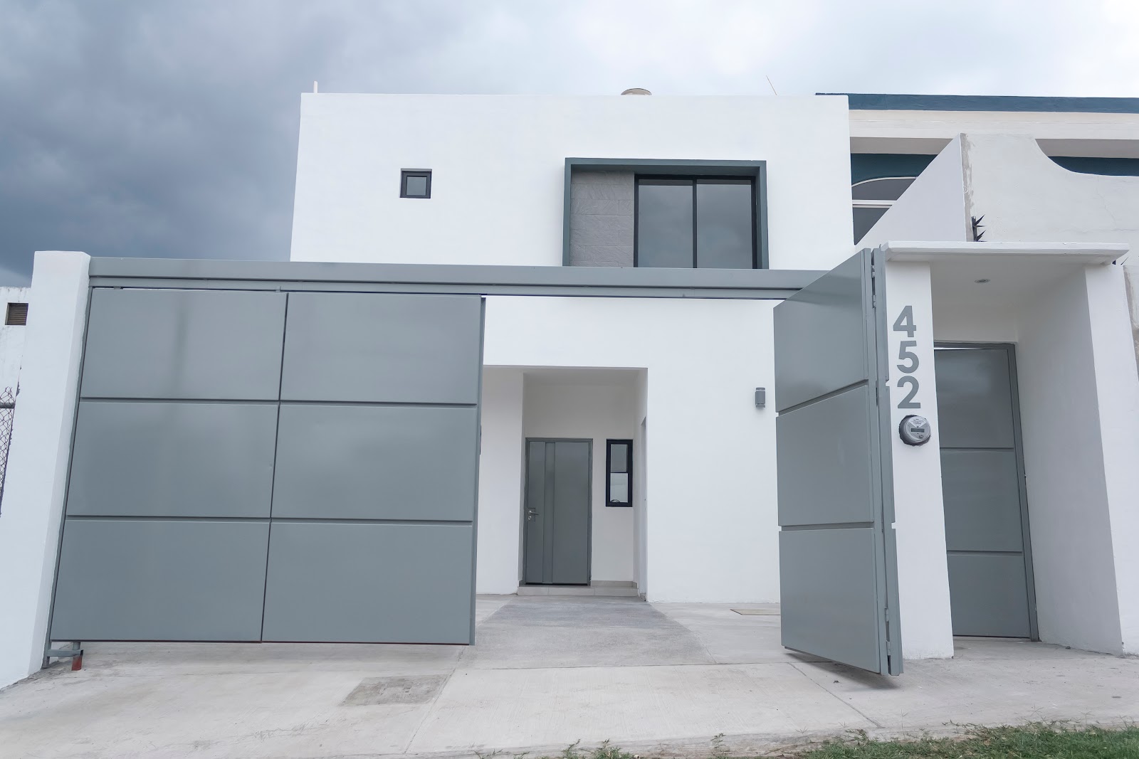 leetx-google-photo-46798-3 leetx-google-photo-46798-3