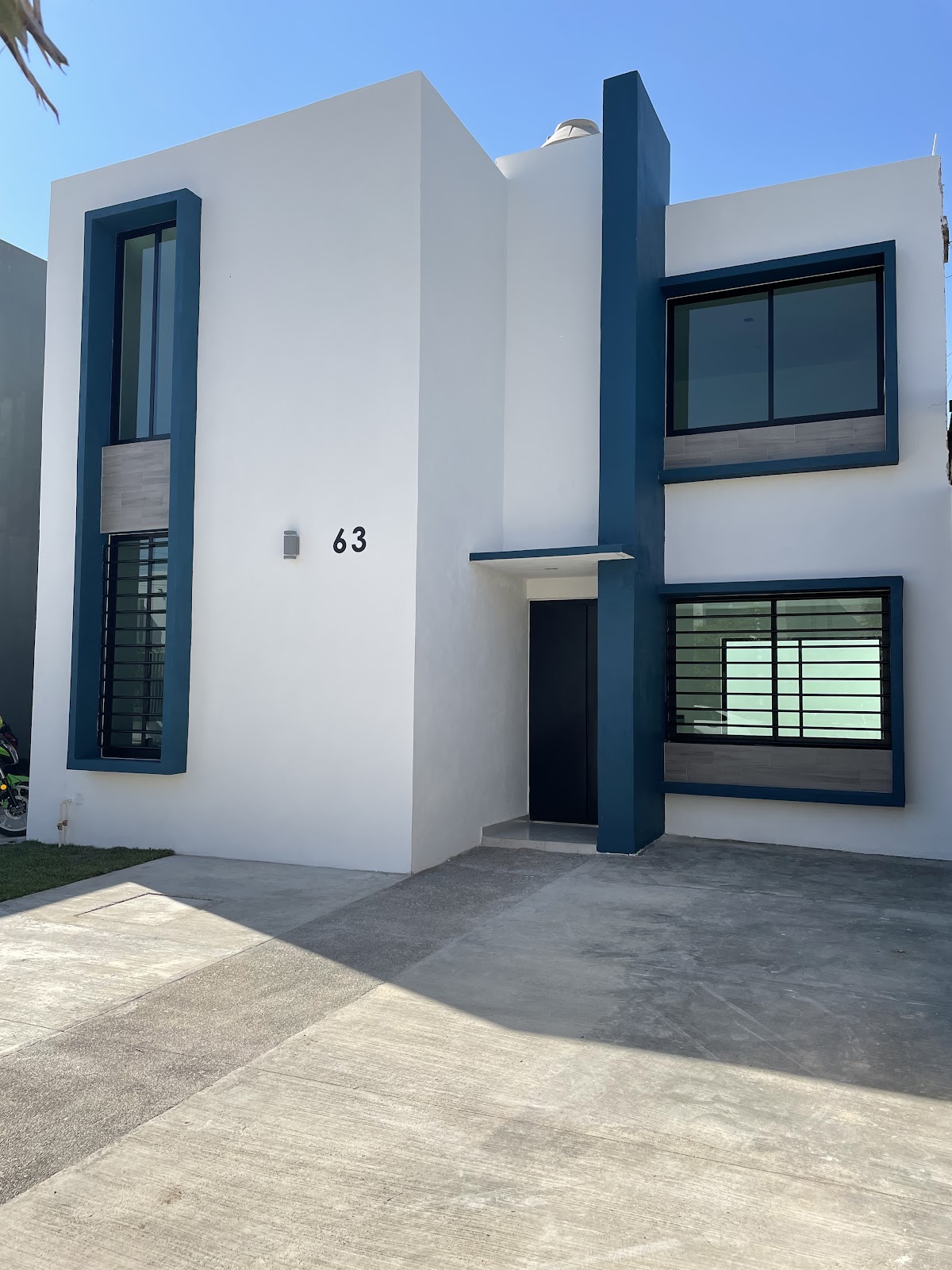 leetx-google-photo-46798-4 leetx-google-photo-46798-4