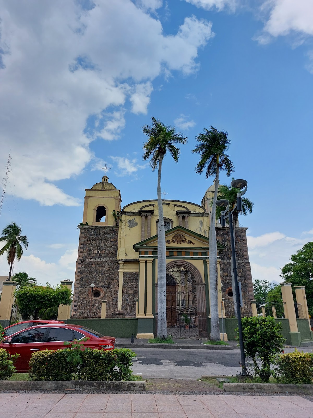 leetx-google-photo-47142-8 leetx-google-photo-47142-8