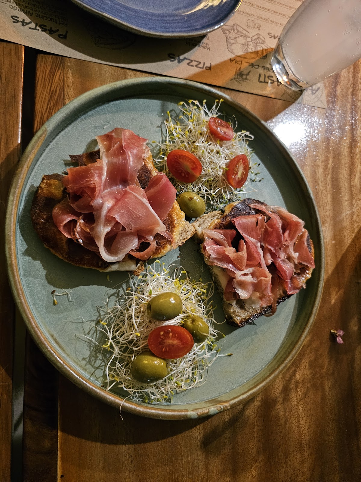 leetx-google-photo-50939-5 leetx-google-photo-50939-5