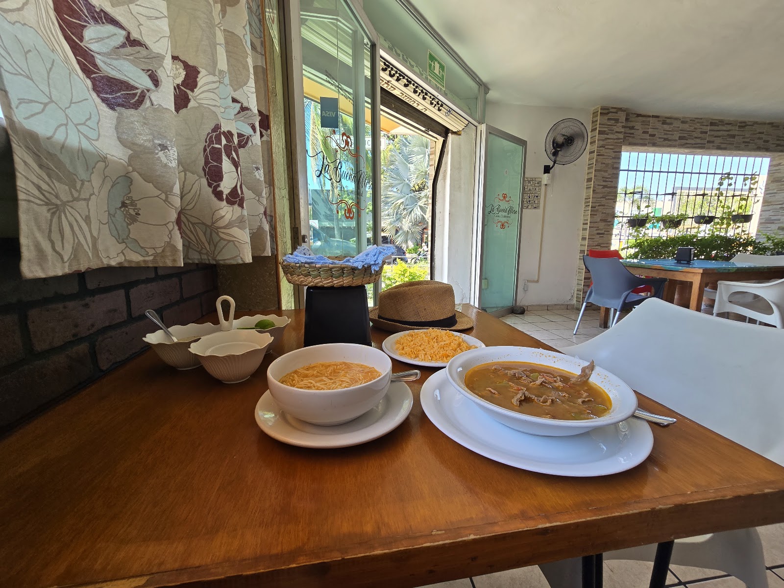 leetx-google-photo-52251-3 leetx-google-photo-52251-3