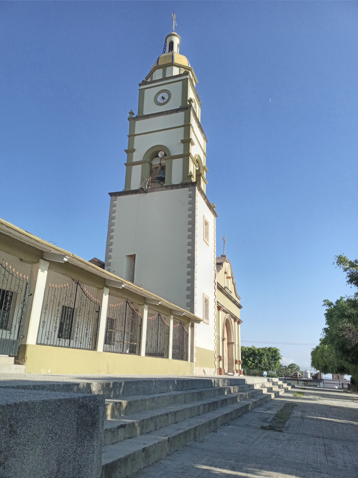 leetx-google-photo-53812-5-4 leetx-google-photo-53812-5-4