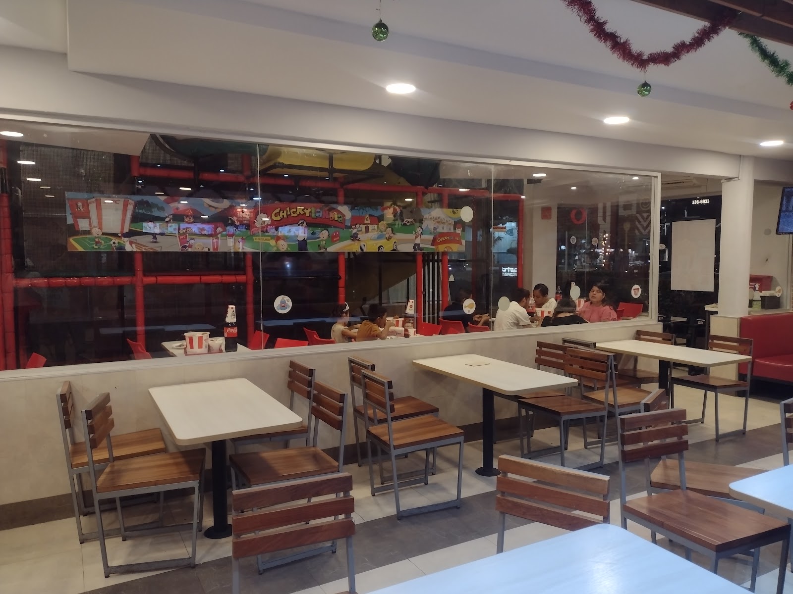 leetx-google-photo-53812-9 leetx-google-photo-53812-9