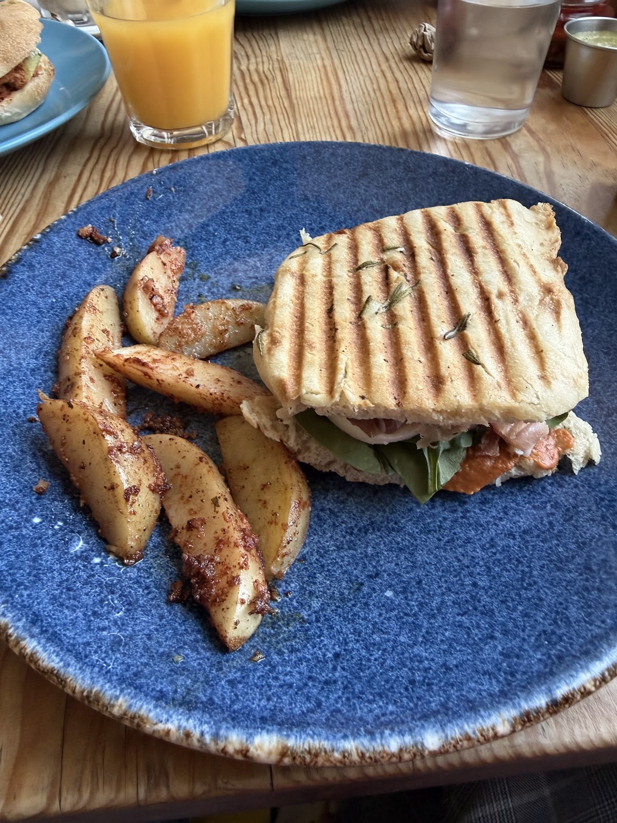 leetx-google-photo-56352-3 leetx-google-photo-56352-3