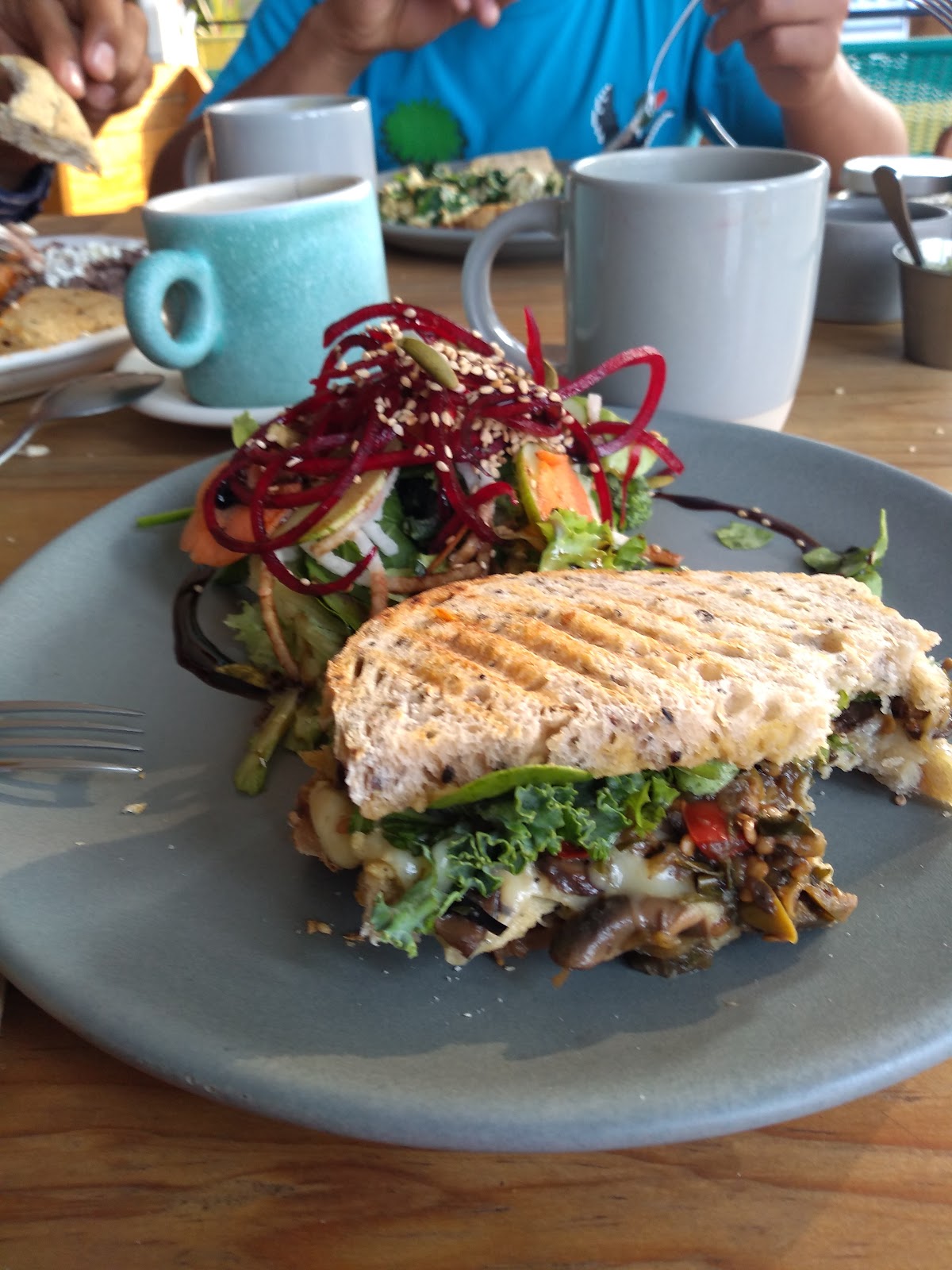 leetx-google-photo-56352-8 leetx-google-photo-56352-8