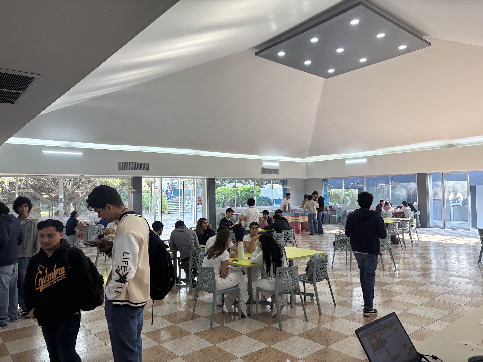 leetx-google-photo-58255-2 leetx-google-photo-58255-2