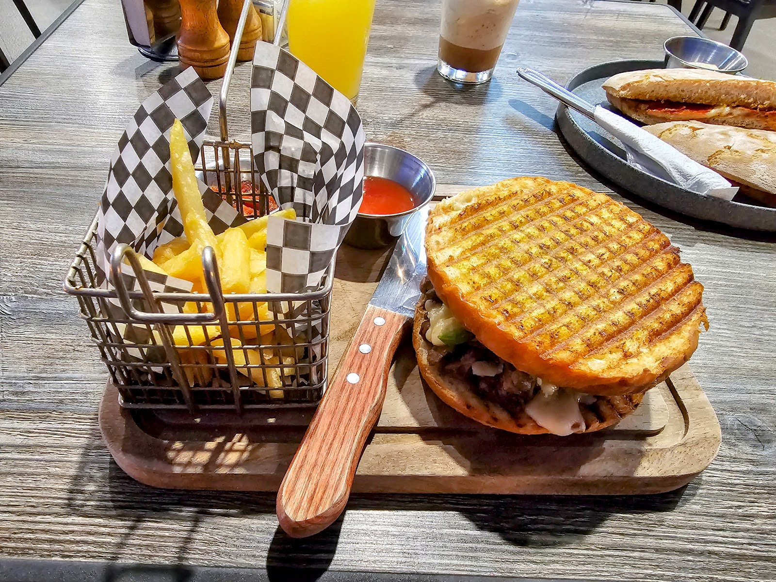 leetx-google-photo-65792-5 leetx-google-photo-65792-5