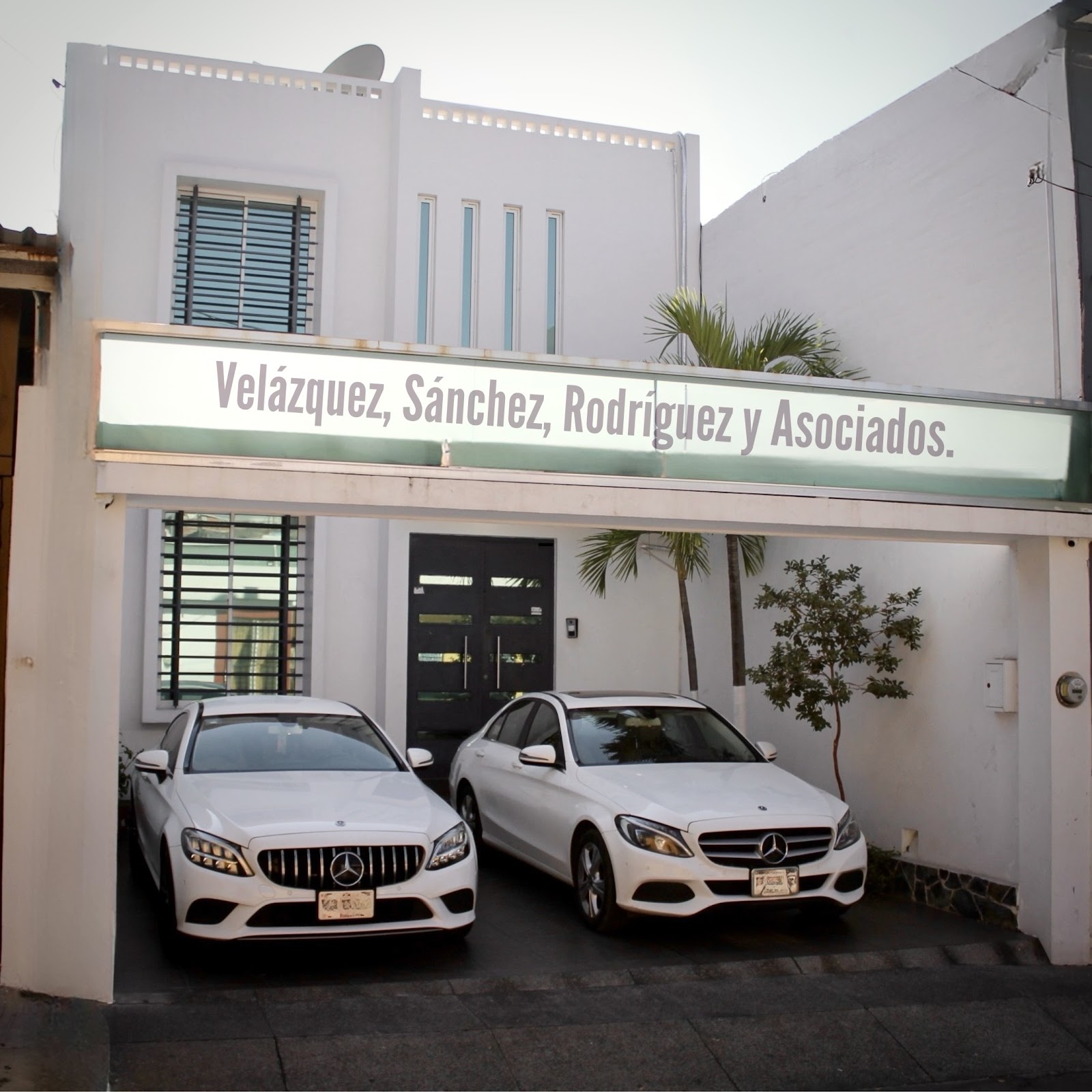 leetx-google-photo-70428-3 leetx-google-photo-70428-3