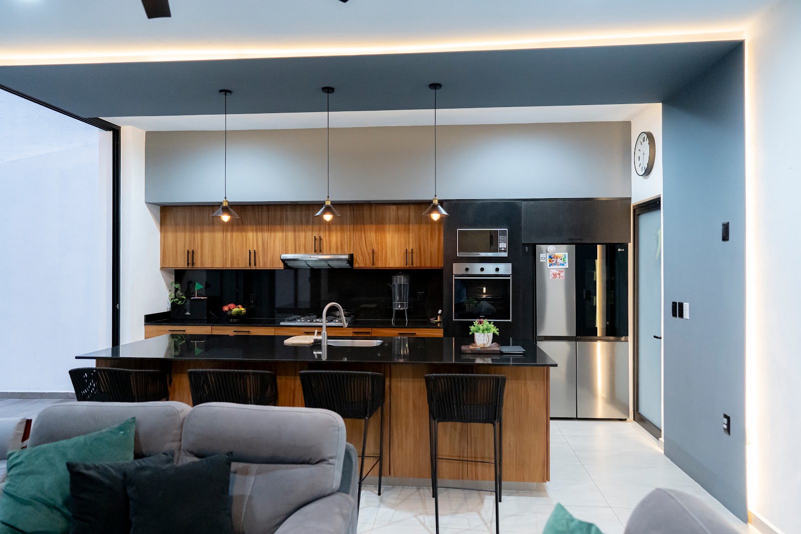 leetx-google-photo-71471-3 leetx-google-photo-71471-3