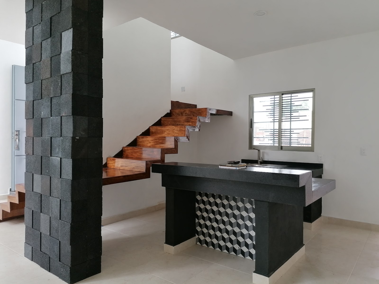 leetx-google-photo-71513-3 leetx-google-photo-71513-3