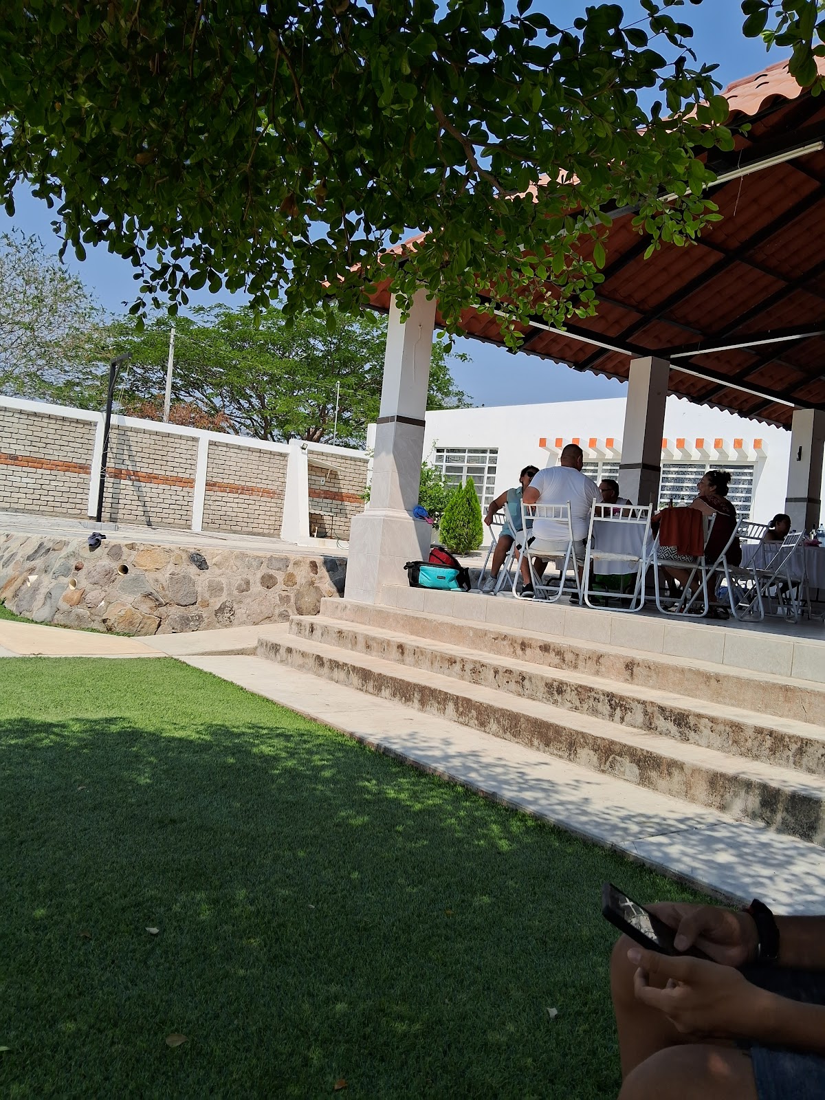 leetx-google-photo-71653-4 leetx-google-photo-71653-4