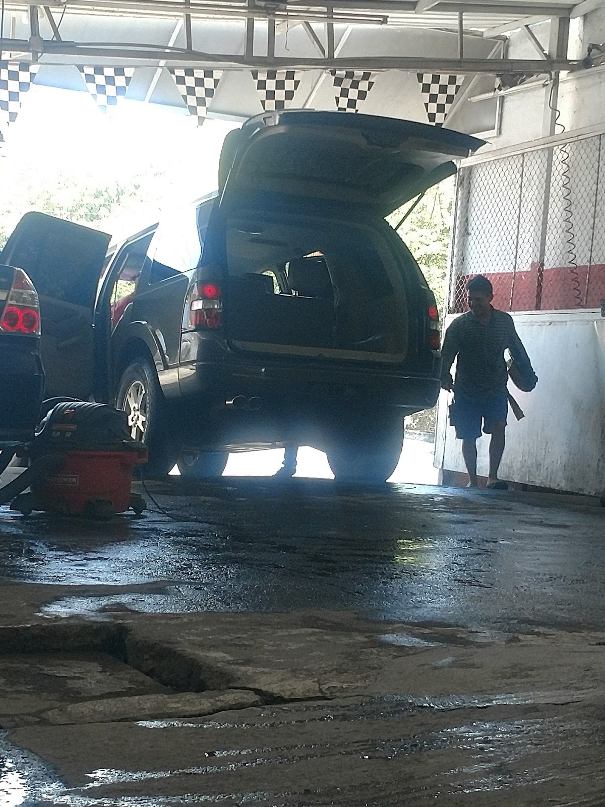 leetx-google-photo-71837-6 leetx-google-photo-71837-6