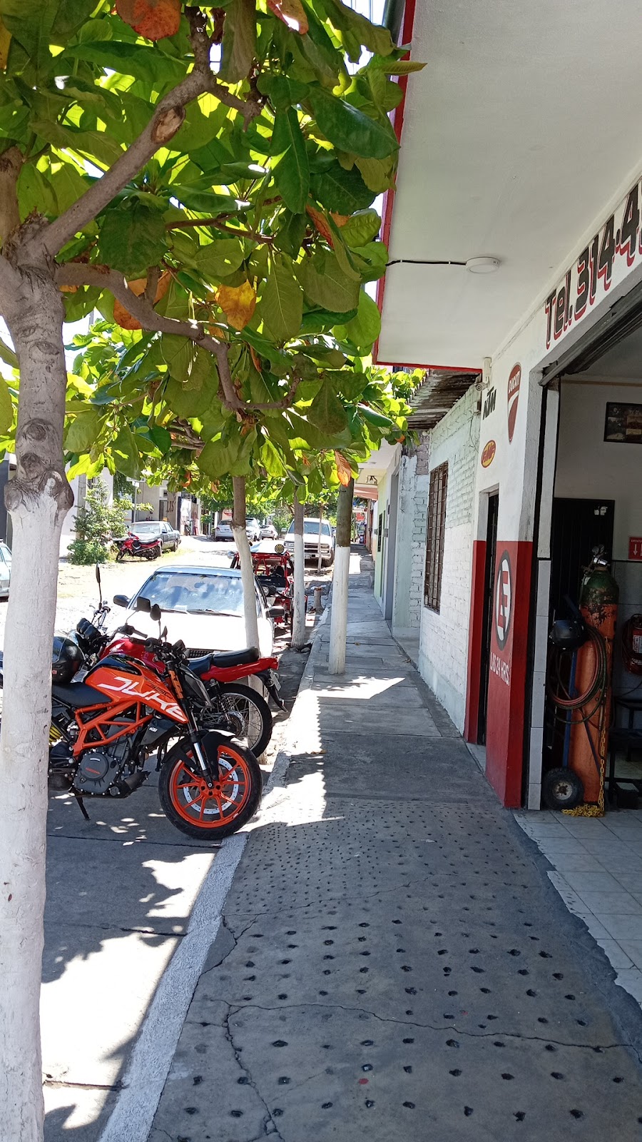 leetx-google-photo-72062-4 leetx-google-photo-72062-4